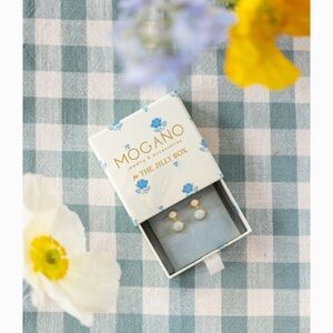 Jilly Box | MOGANO Jewlery - Jade Jilly Studs | Summer 2025
